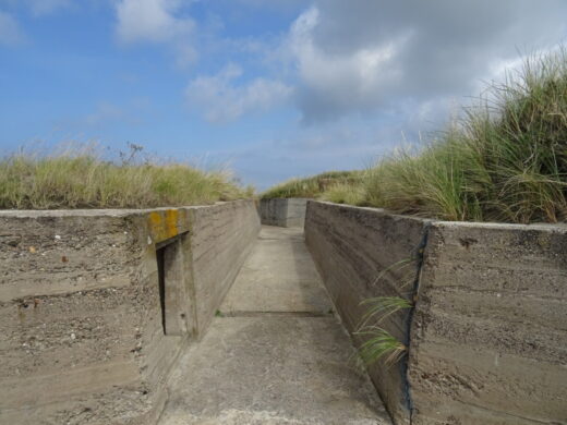 Bunkeropbouw bij Bunkermuseum Wn12H op Vlieland.